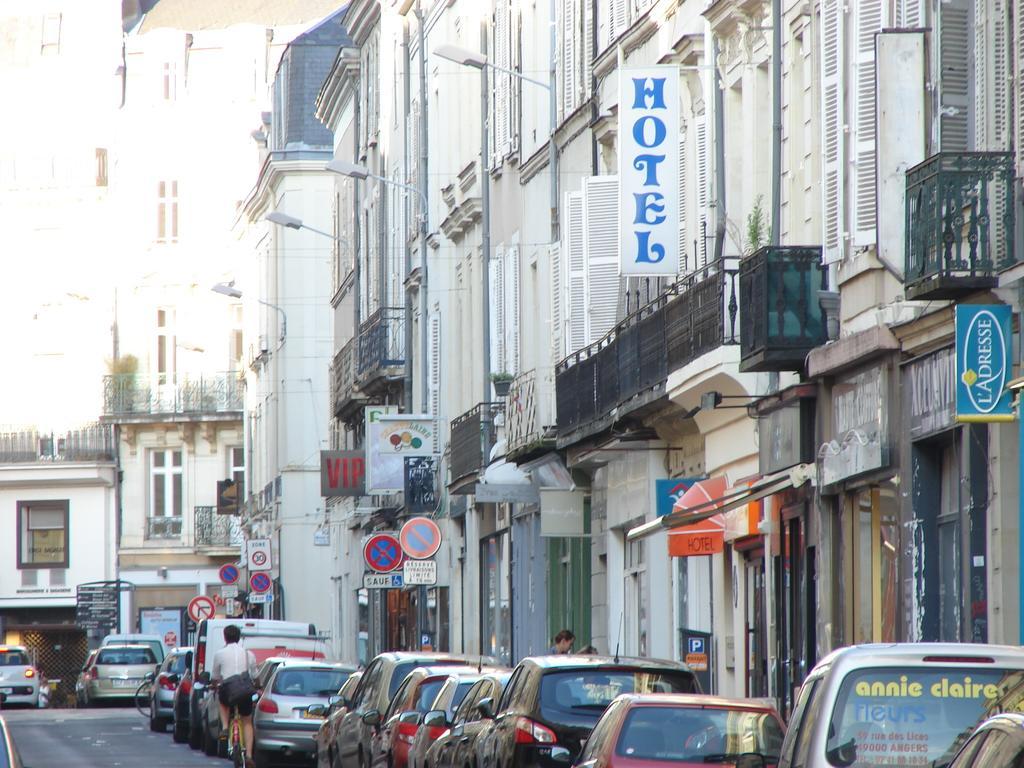 Hotel Des Lices - Angers Eksteriør bilde
