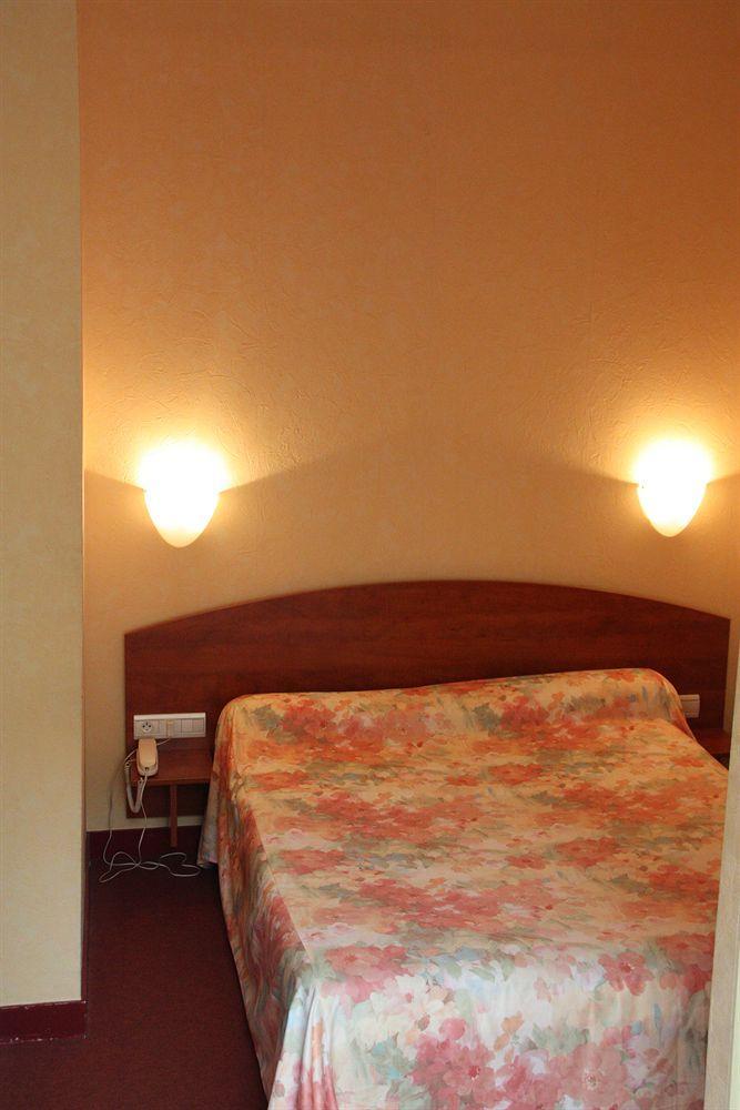Hotel Des Lices - Angers Eksteriør bilde